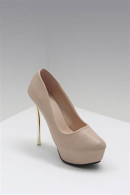 Boardwalk heels store